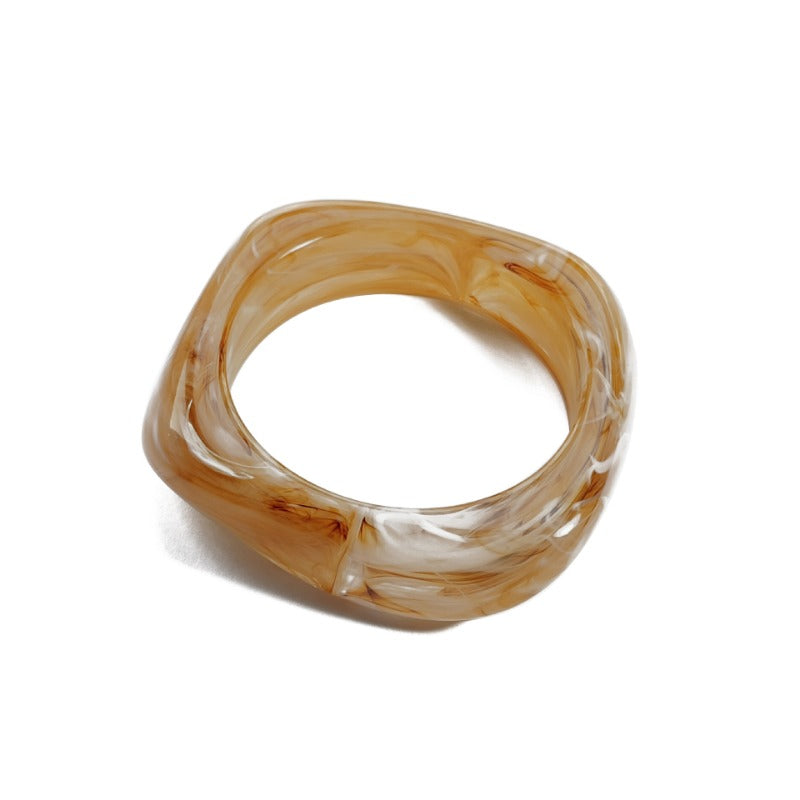 Wholesale Fashion Gradient Transparent Acrylic Shaped Resin Square Bracelet